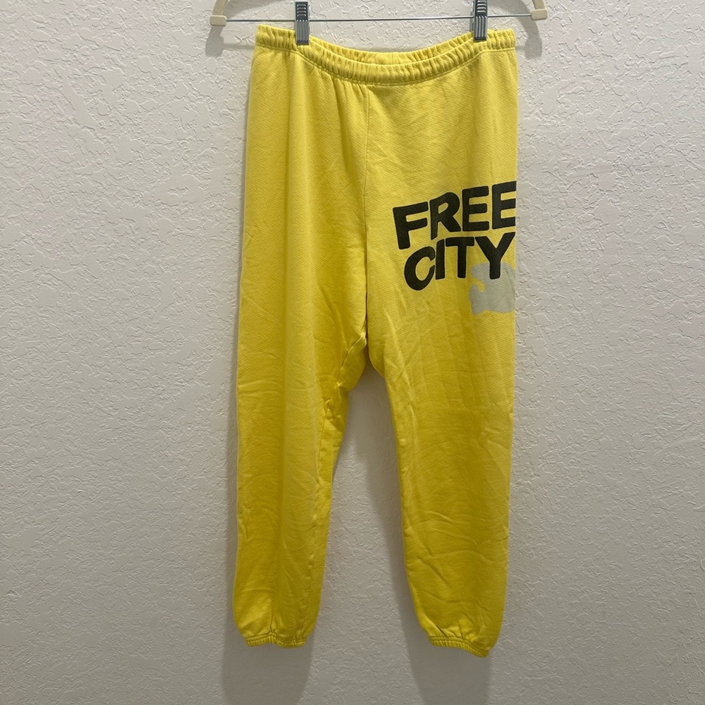 freecity Yellow Sweatpants